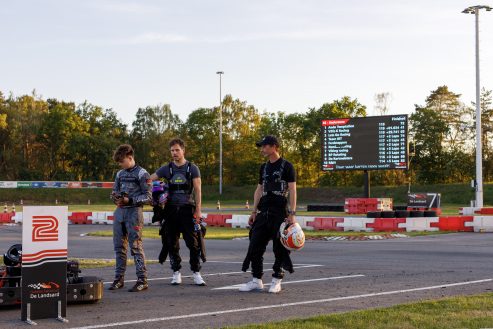 2 uurs endurance race op kartcircuit De Landsard in Eindhoven