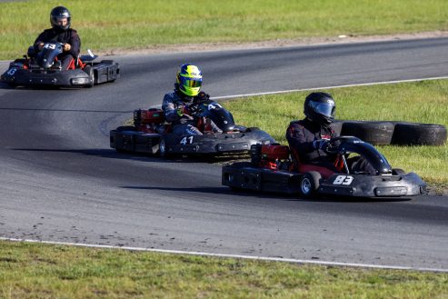 2 uurs endurance race op kartcircuit De Landsard in Eindhoven