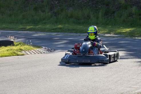 2 uurs endurance race op kartcircuit De Landsard in Eindhoven